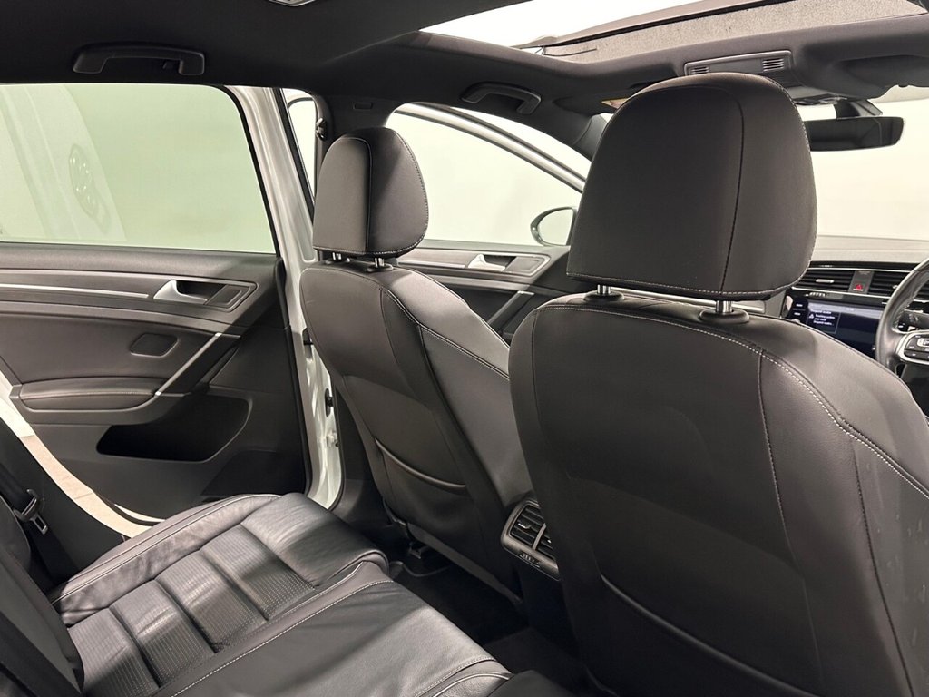 Used Volkswagen Golf 2018 for sale - 77464236: Photo 20