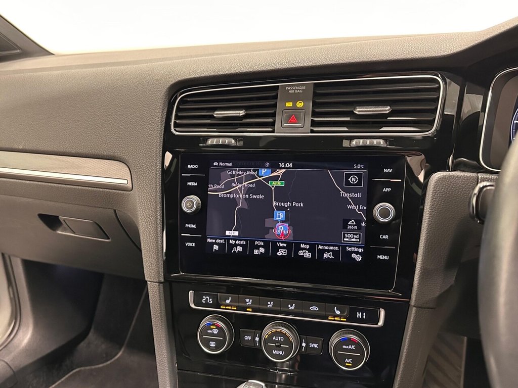 Used Volkswagen Golf 2018 for sale - 77464236: Photo 26