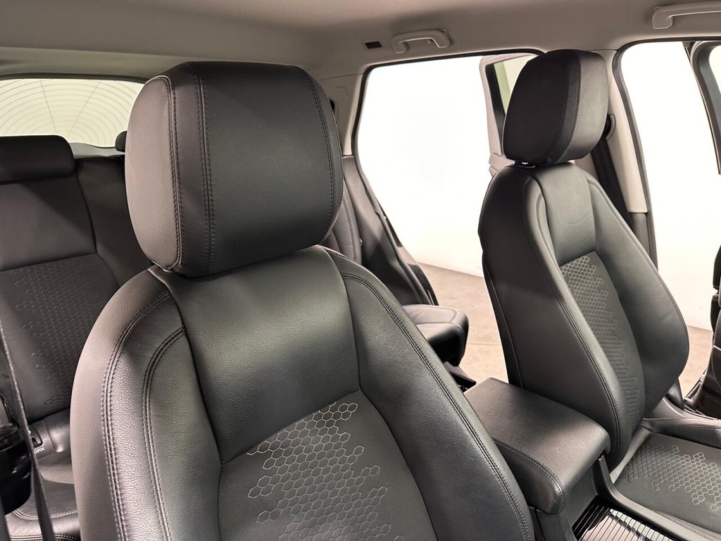 Used Land Rover Discovery Sport 2016 for sale - 77437350: Photo 14