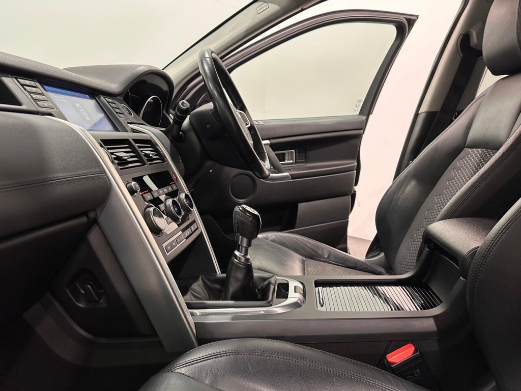 Used Land Rover Discovery Sport 2016 for sale - 77437350: Photo 19