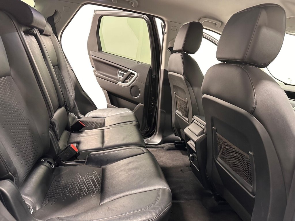 Used Land Rover Discovery Sport 2016 for sale - 77437350: Photo 21