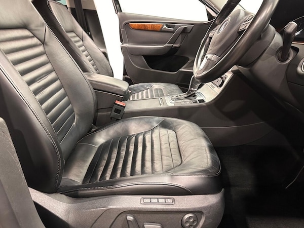 Used Volkswagen Passat 2024 for sale - 76223894: Photo 7