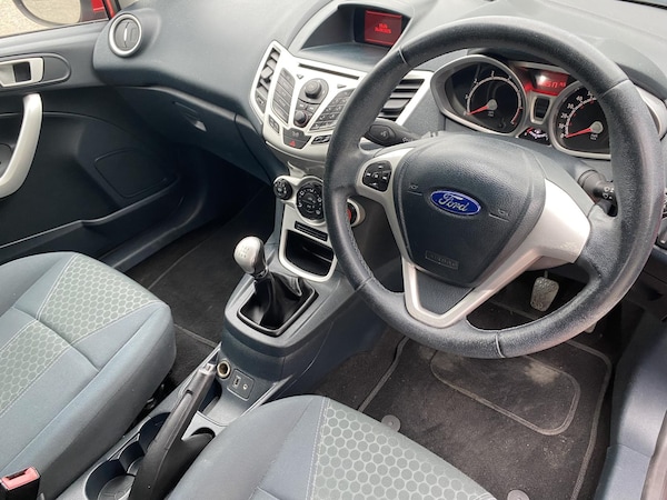Used Ford Fiesta 2012 for sale - 76083611: Photo 16