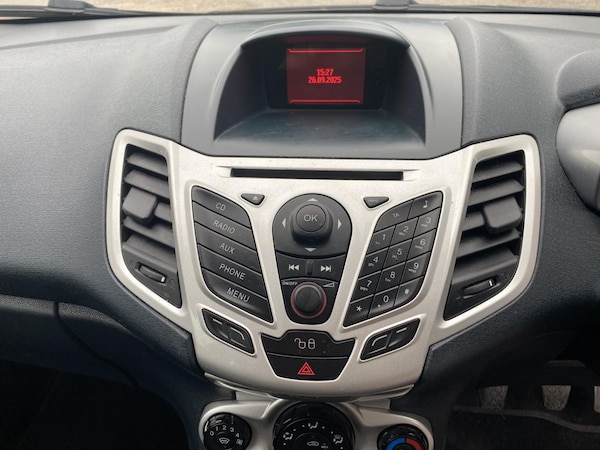 Used Ford Fiesta 2012 for sale - 76083611: Photo 17