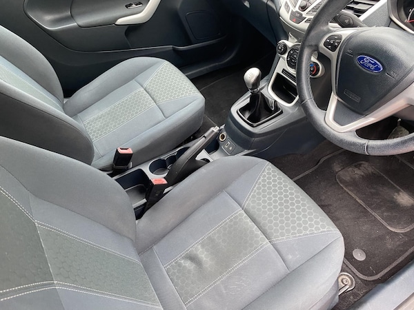 Used Ford Fiesta 2012 for sale - 76083611: Photo 45