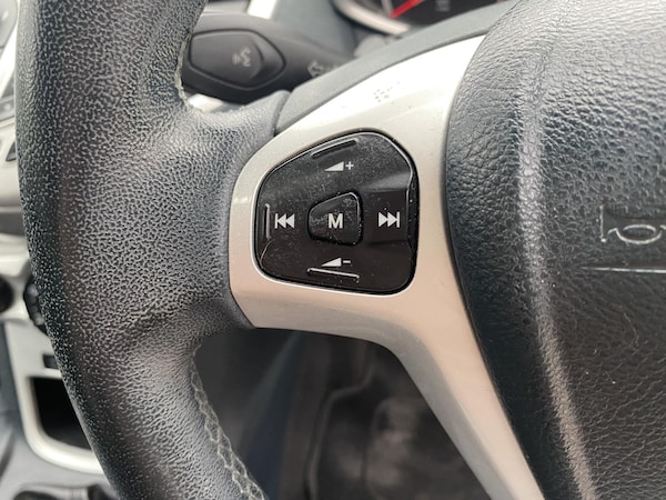 Used Ford Fiesta 2012 for sale - 76083611: Photo 50