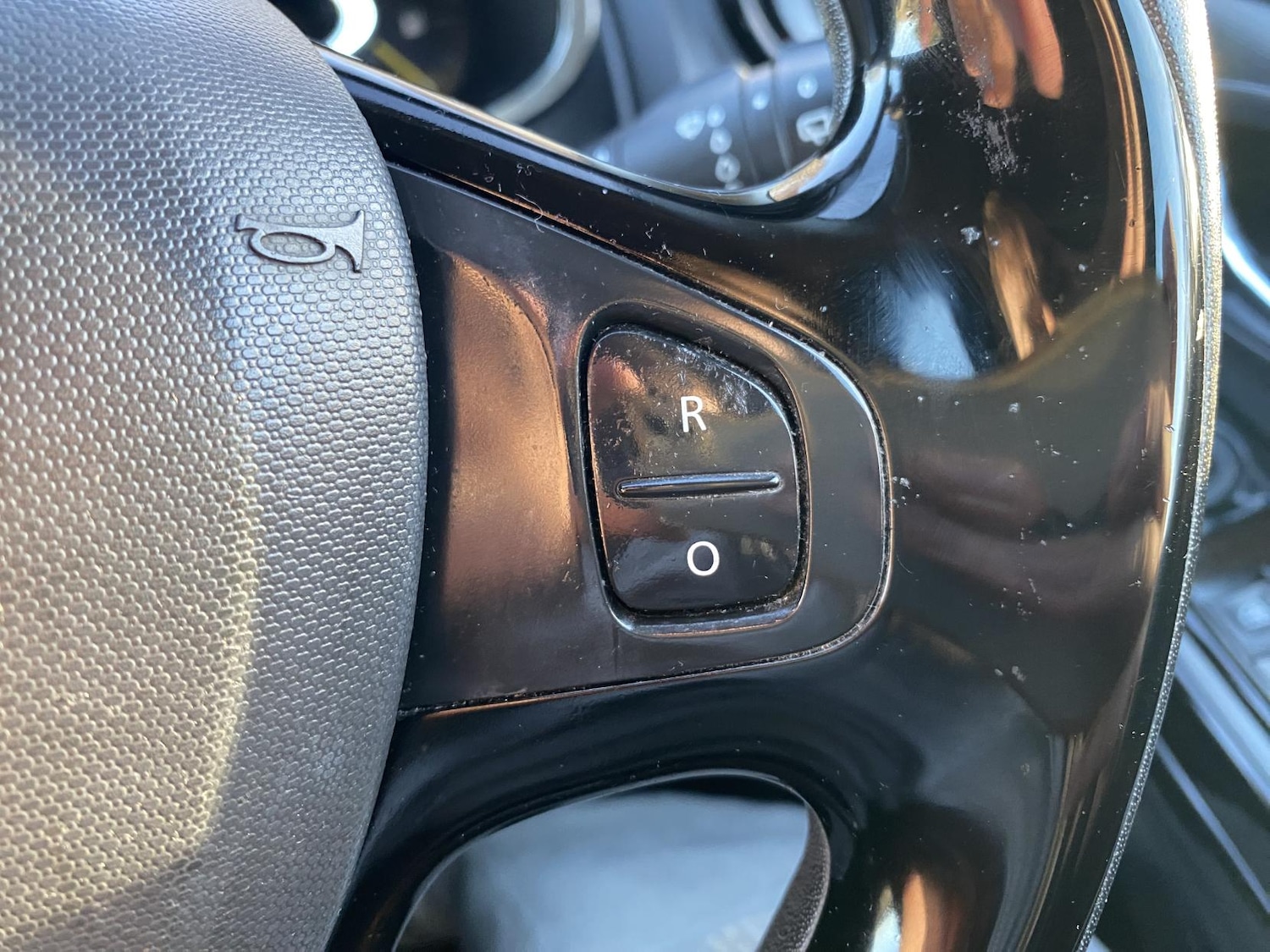 Used Renault Clio 2013 for sale - 77008879: Photo 20