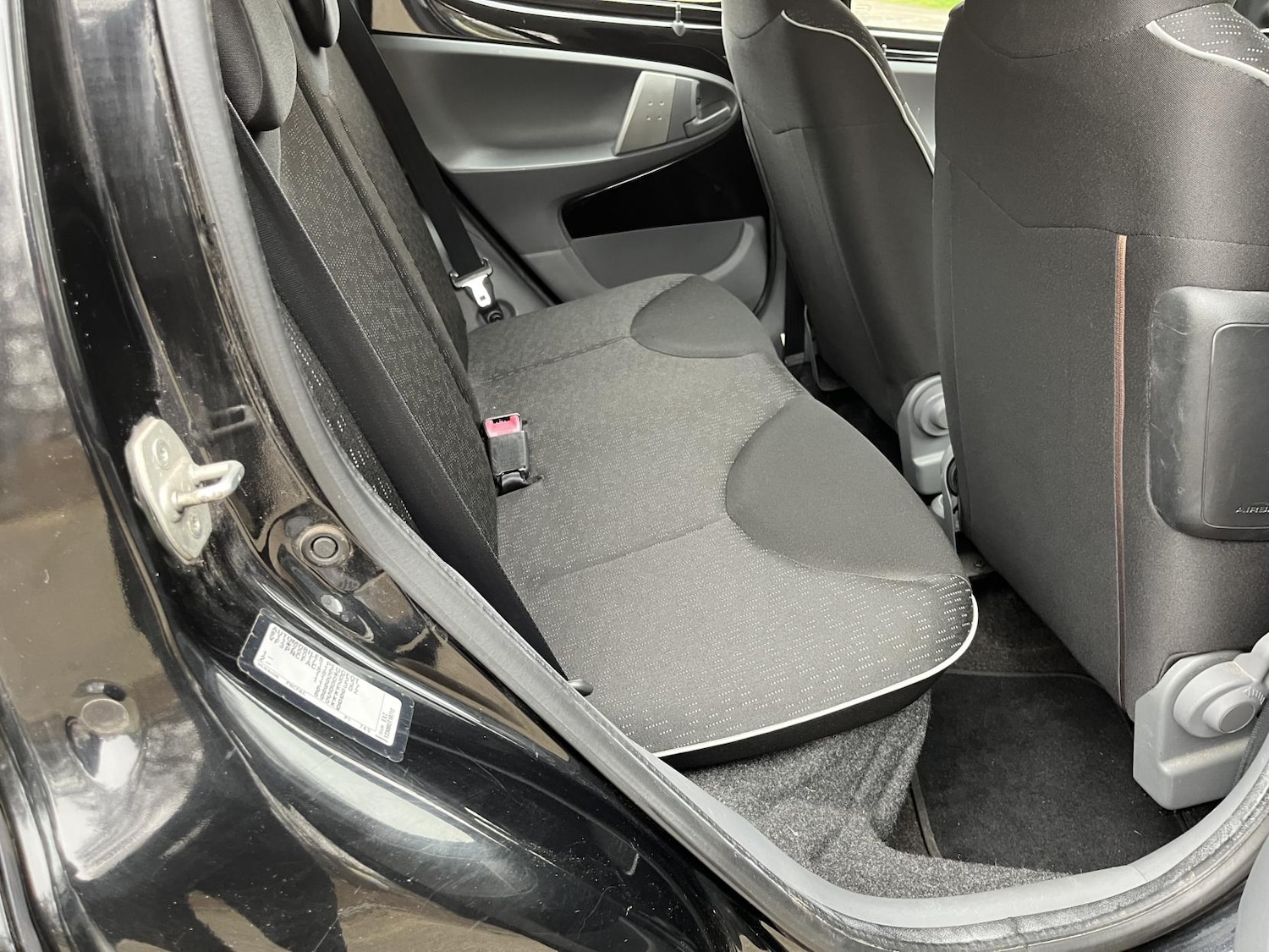 Used Peugeot 107 2010 for sale - 77782171: Photo 25