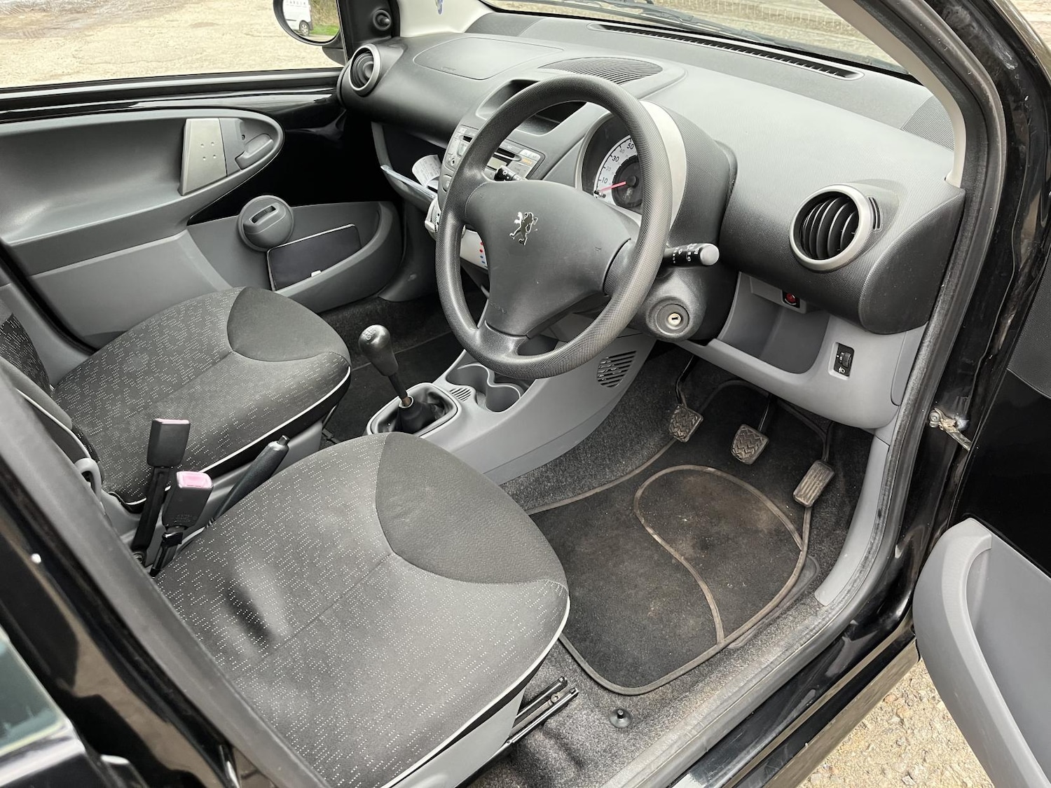 Used Peugeot 107 2010 for sale - 77782171: Photo 27