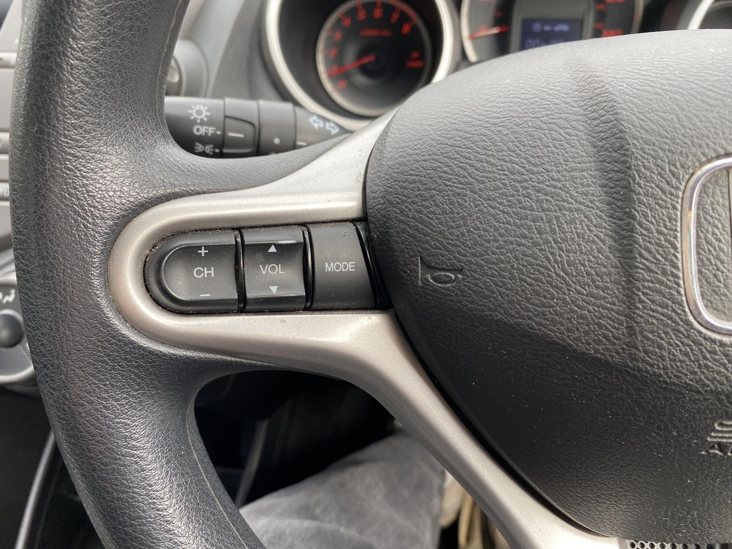 Used Honda Jazz 2010 for sale - 78085656: Photo 44