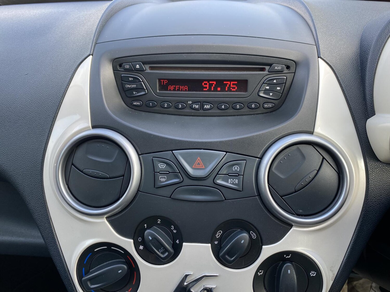 Used Ford Ka 2013 for sale - 77656697: Photo 41