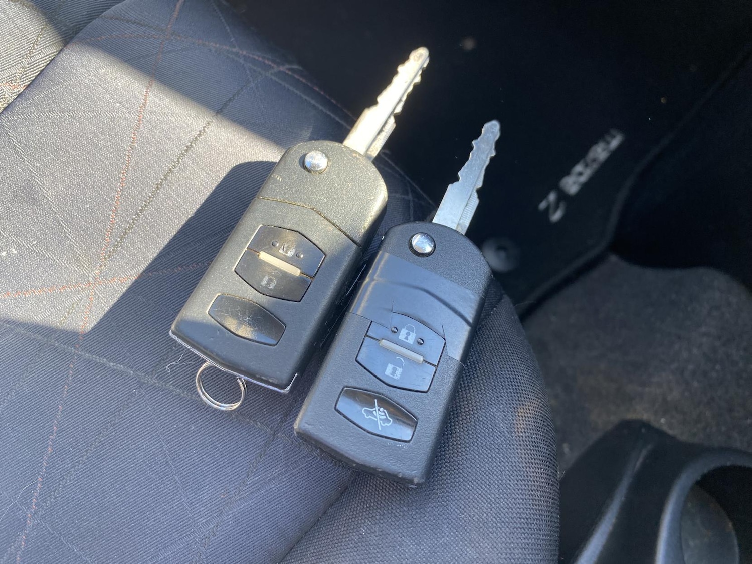 Used Mazda Mazda2 2012 for sale - 78156438: Photo 20