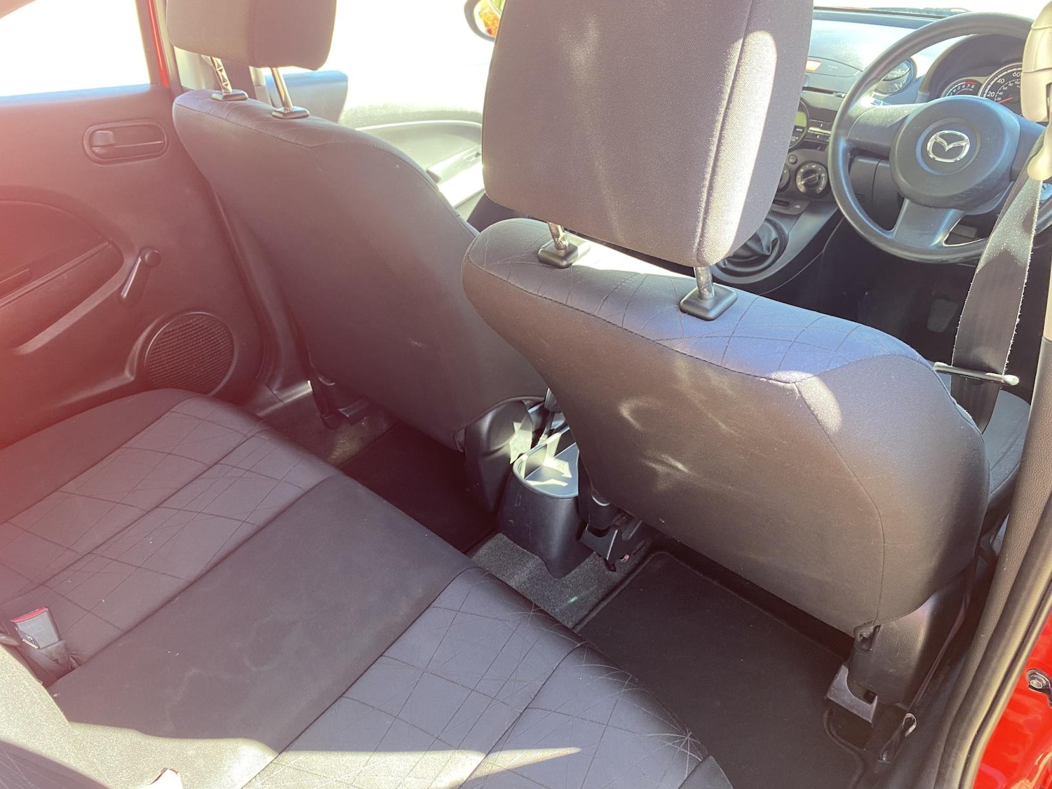 Used Mazda Mazda2 2012 for sale - 78156438: Photo 29