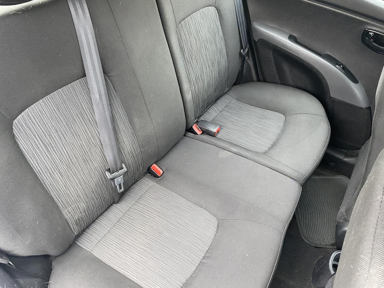 Used Hyundai i10 2013 for sale - 77767158: Photo 13