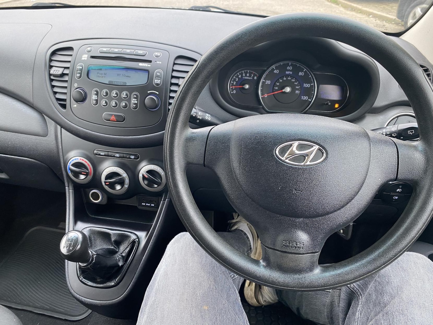 Used Hyundai i10 2013 for sale - 77767158: Photo 16