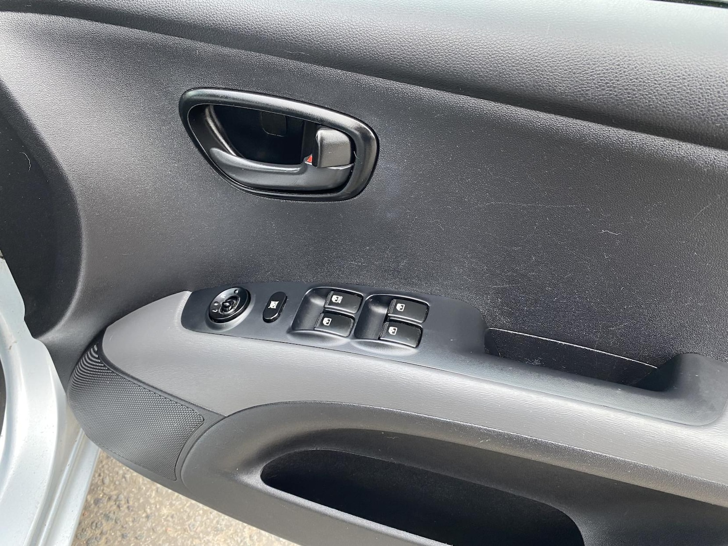 Used Hyundai i10 2013 for sale - 77767158: Photo 38