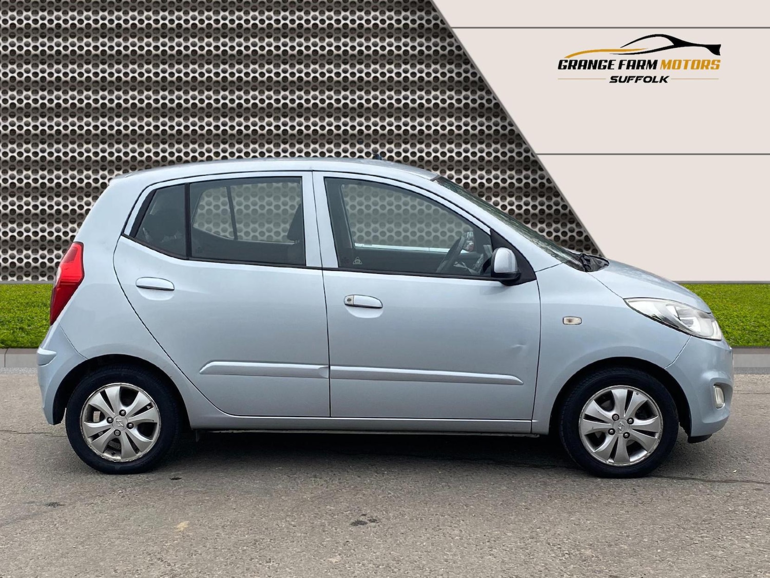 Used Hyundai i10 2013 for sale - 77767158: Photo 4
