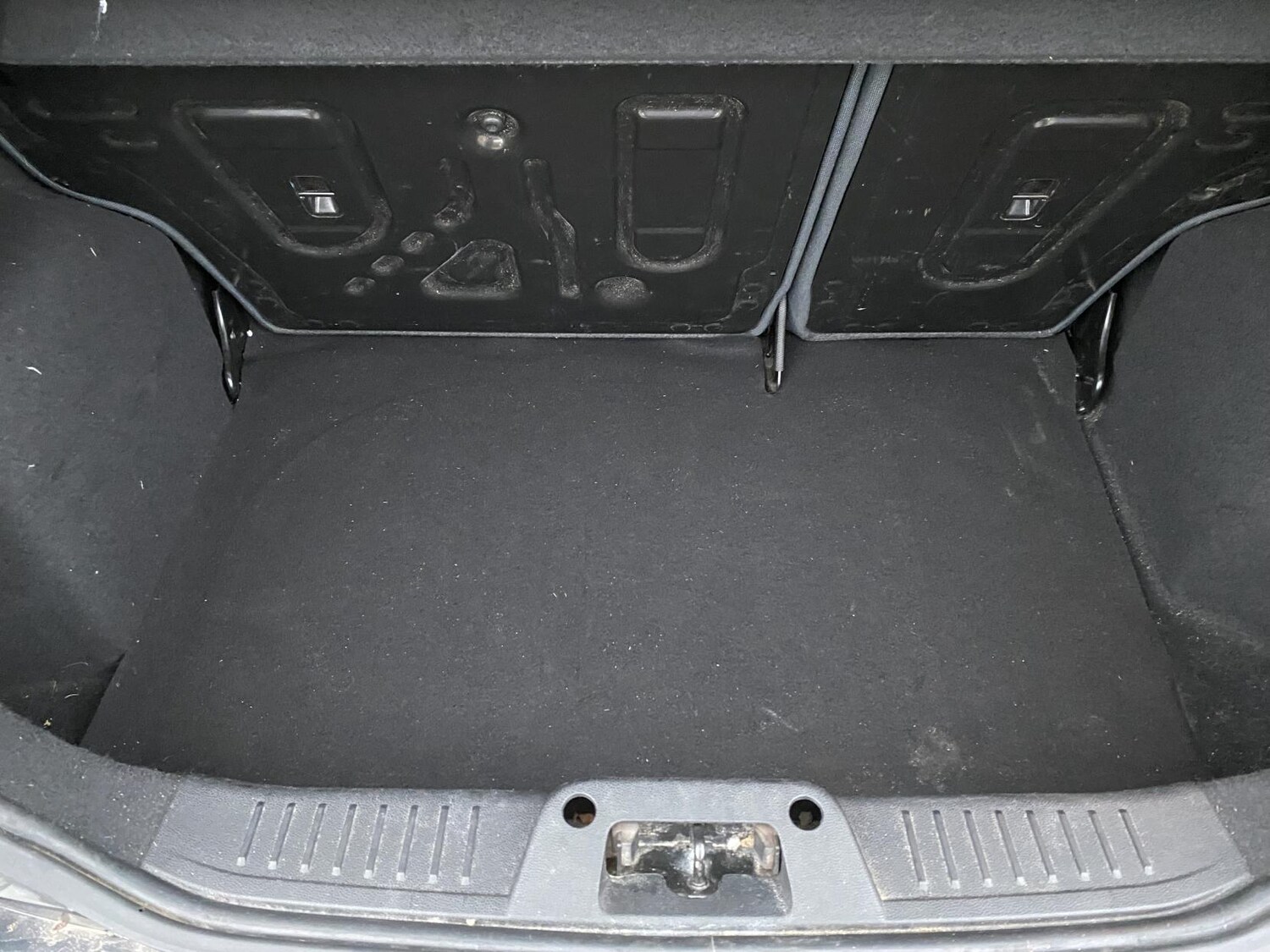 Used Ford Fiesta 2011 for sale - 77548653: Photo 10