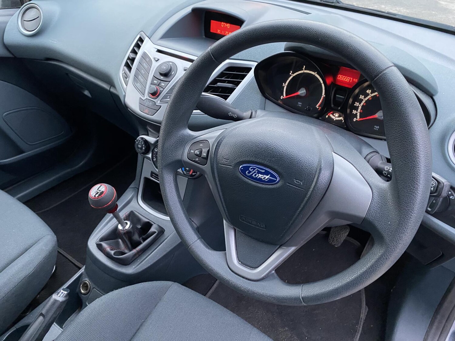 Used Ford Fiesta 2011 for sale - 77548653: Photo 15