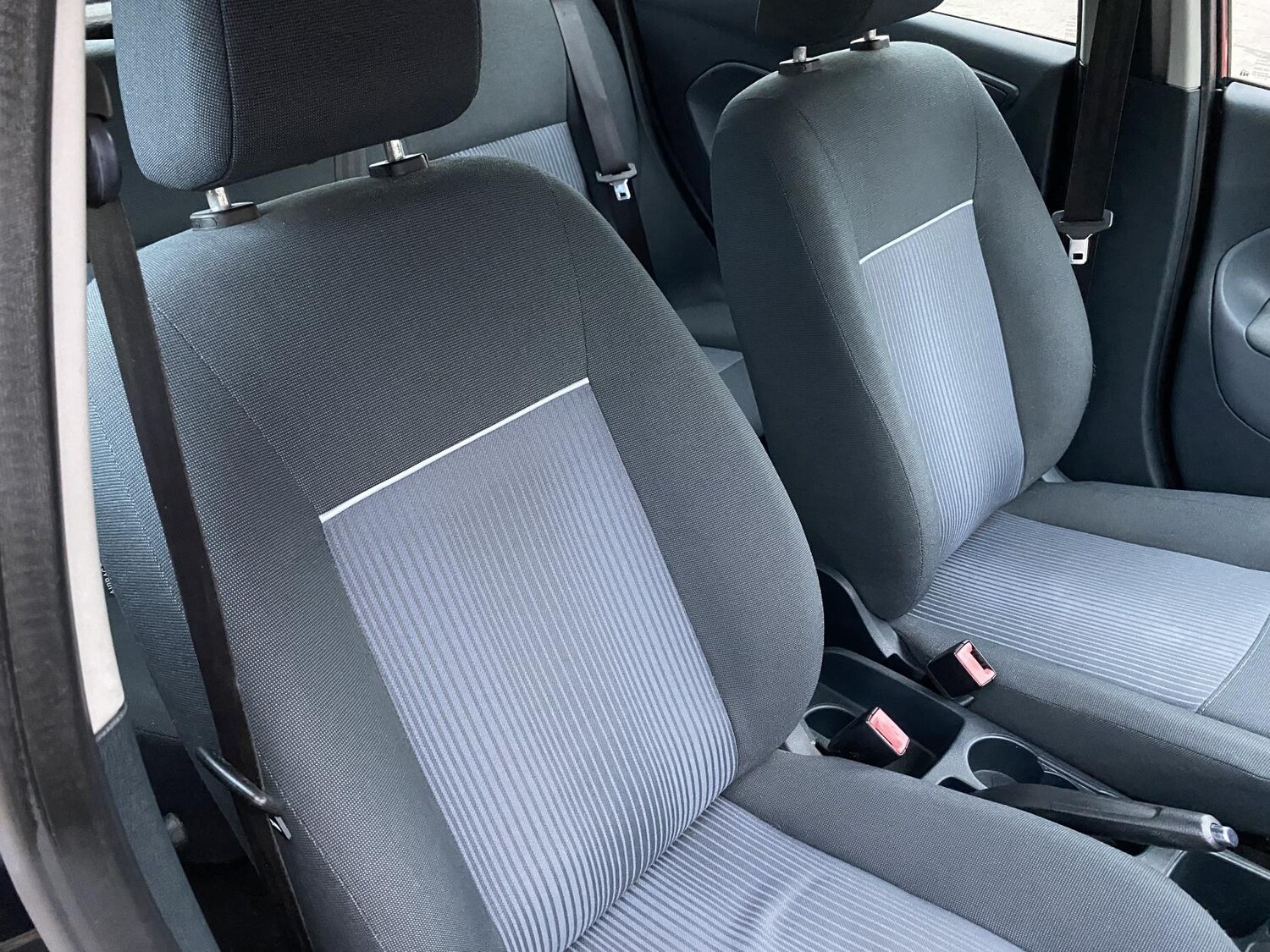 Used Ford Fiesta 2011 for sale - 77548653: Photo 16