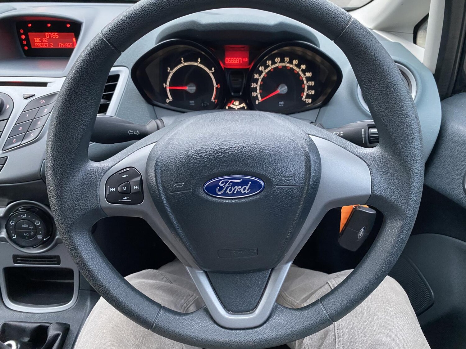 Used Ford Fiesta 2011 for sale - 77548653: Photo 18