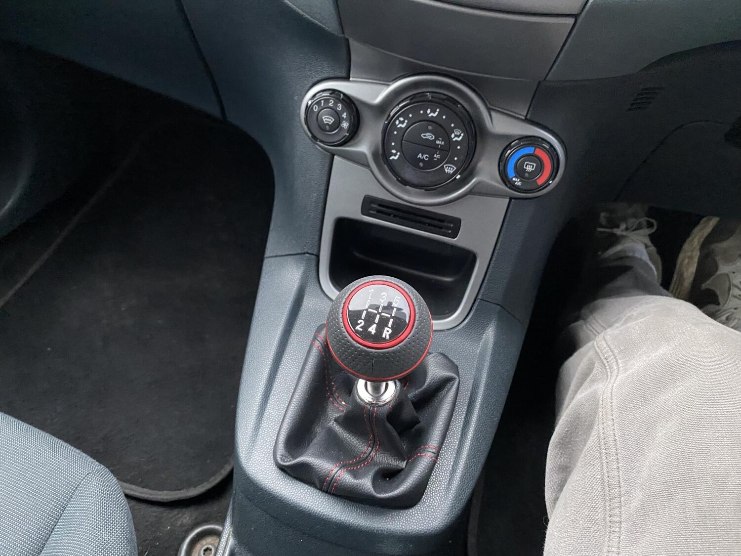 Used Ford Fiesta 2011 for sale - 77548653: Photo 35