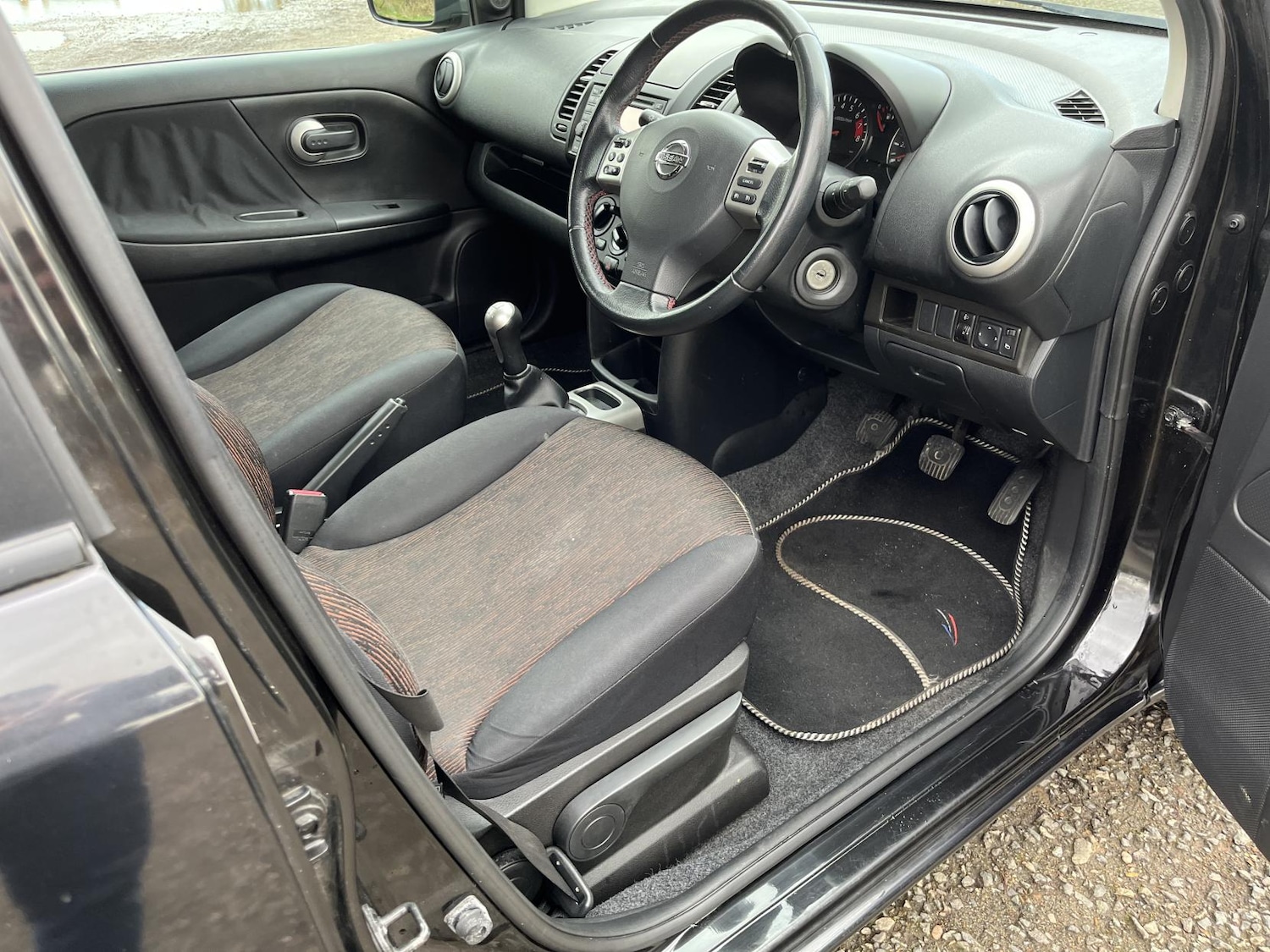 Used Nissan Note 2010 for sale - 77656696: Photo 30