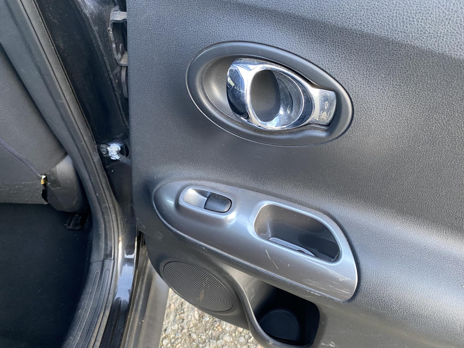 Used Nissan Juke 2011 for sale - 77656684: Photo 35