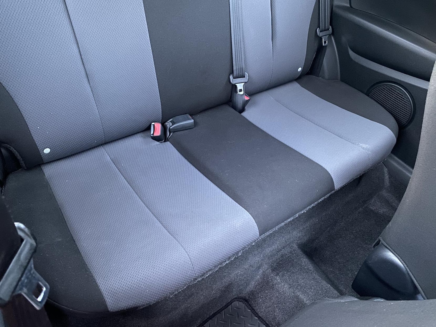 Used Mazda Mazda2 2010 for sale - 77205047: Photo 13