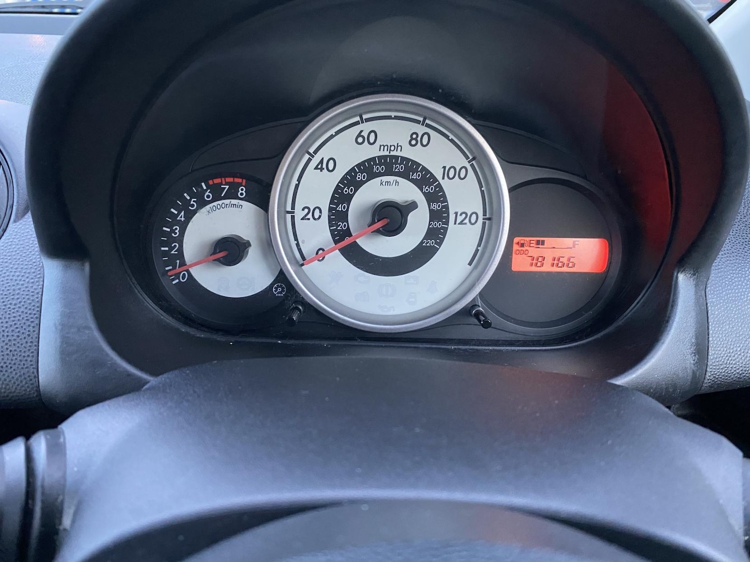 Used Mazda Mazda2 2010 for sale - 77205047: Photo 19