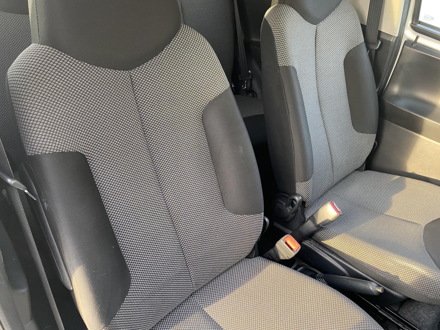 Used Toyota AYGO 2013 for sale - 77026188: Photo 16