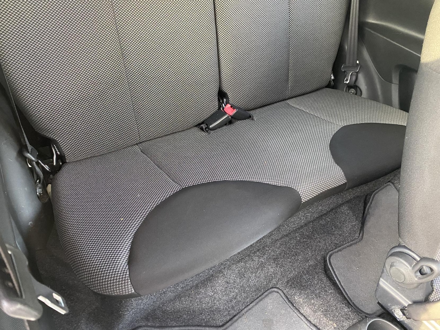 Used Toyota AYGO 2013 for sale - 77026188: Photo 18