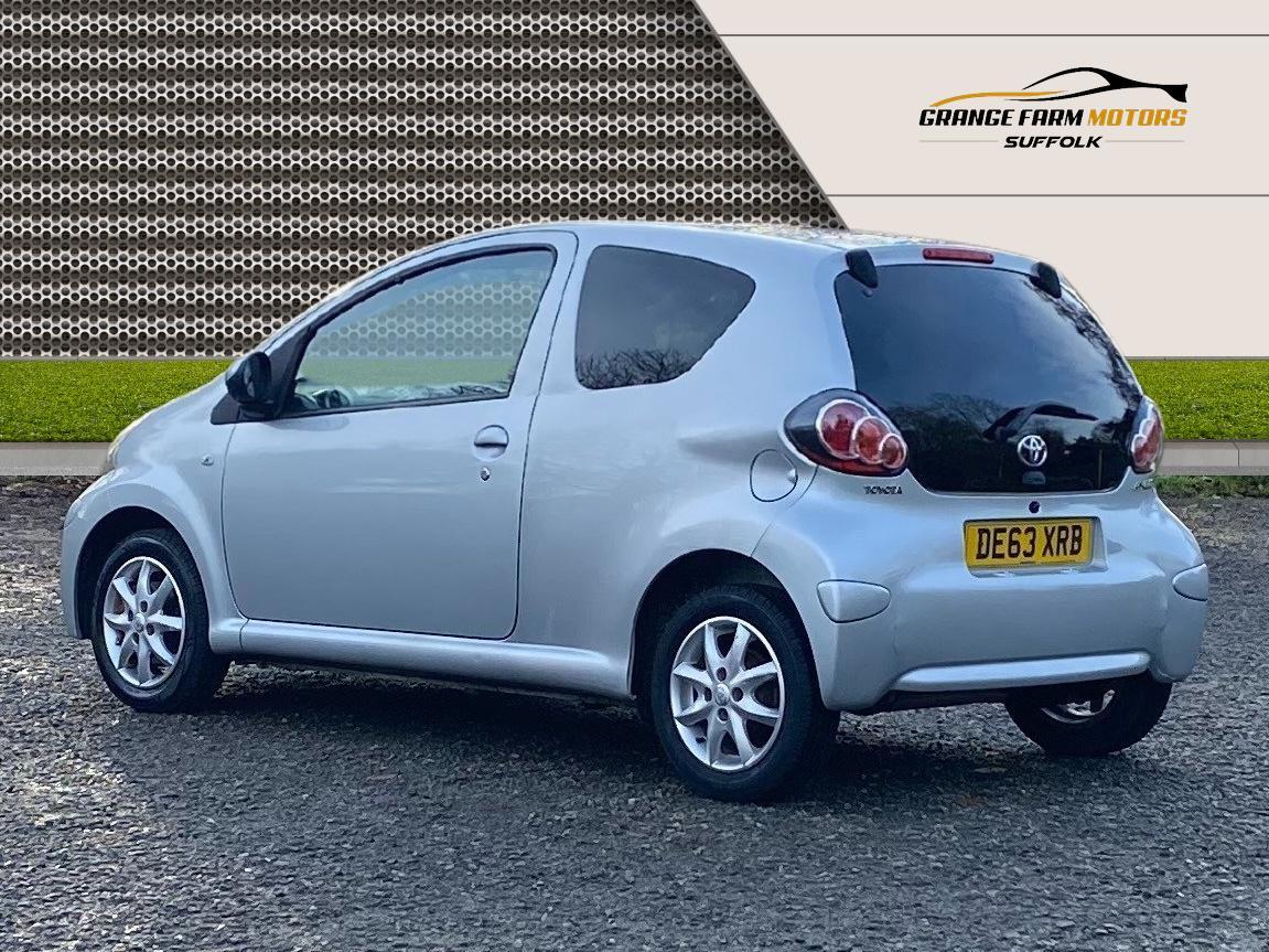 Used Toyota AYGO 2013 for sale - 77026188: Photo 37