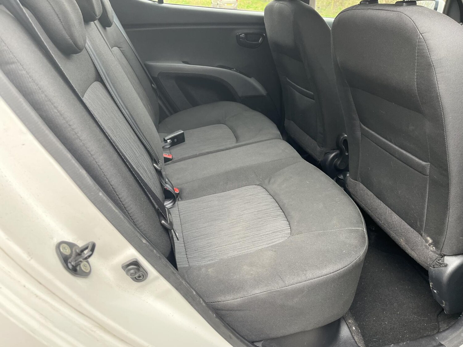 Used Hyundai i10 2014 for sale - 77682224: Photo 27