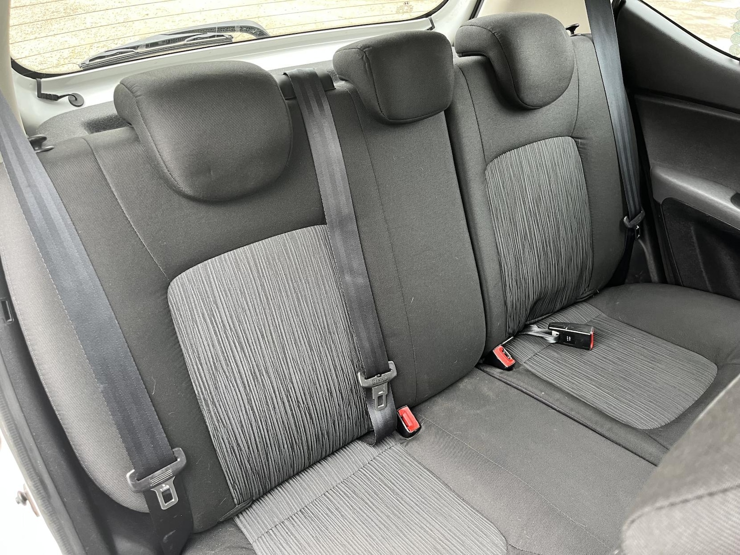 Used Hyundai i10 2014 for sale - 77682224: Photo 28