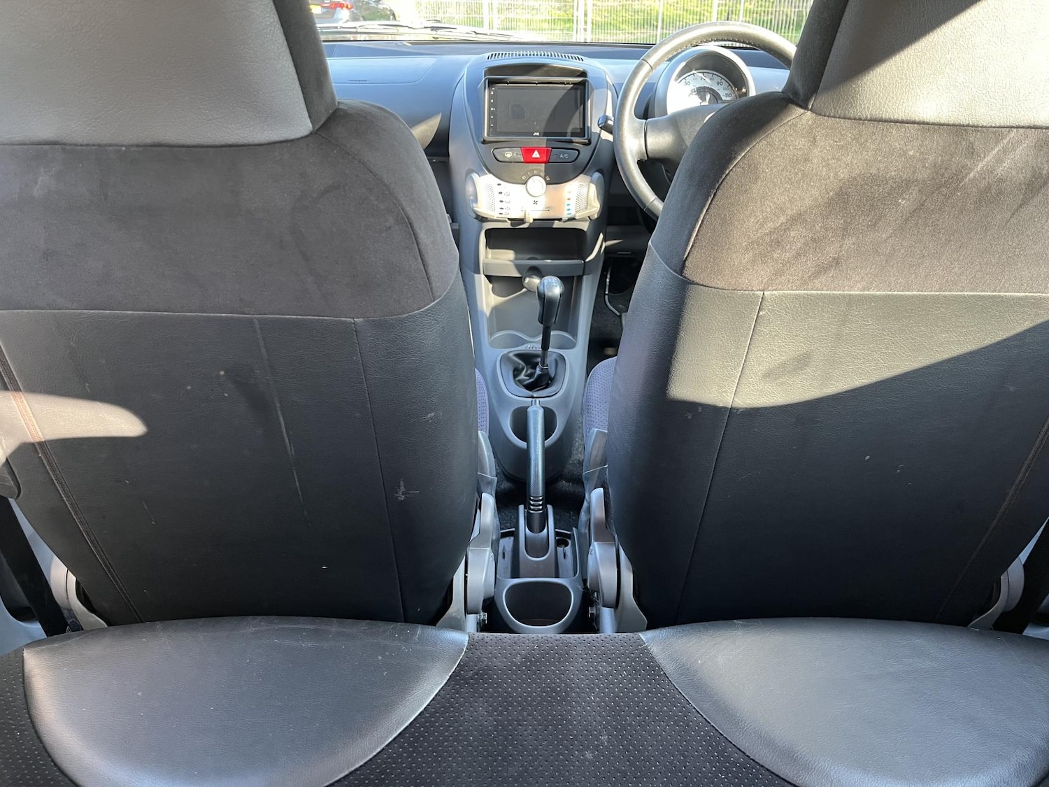 Used Toyota AYGO 2011 for sale - 77954454: Photo 16