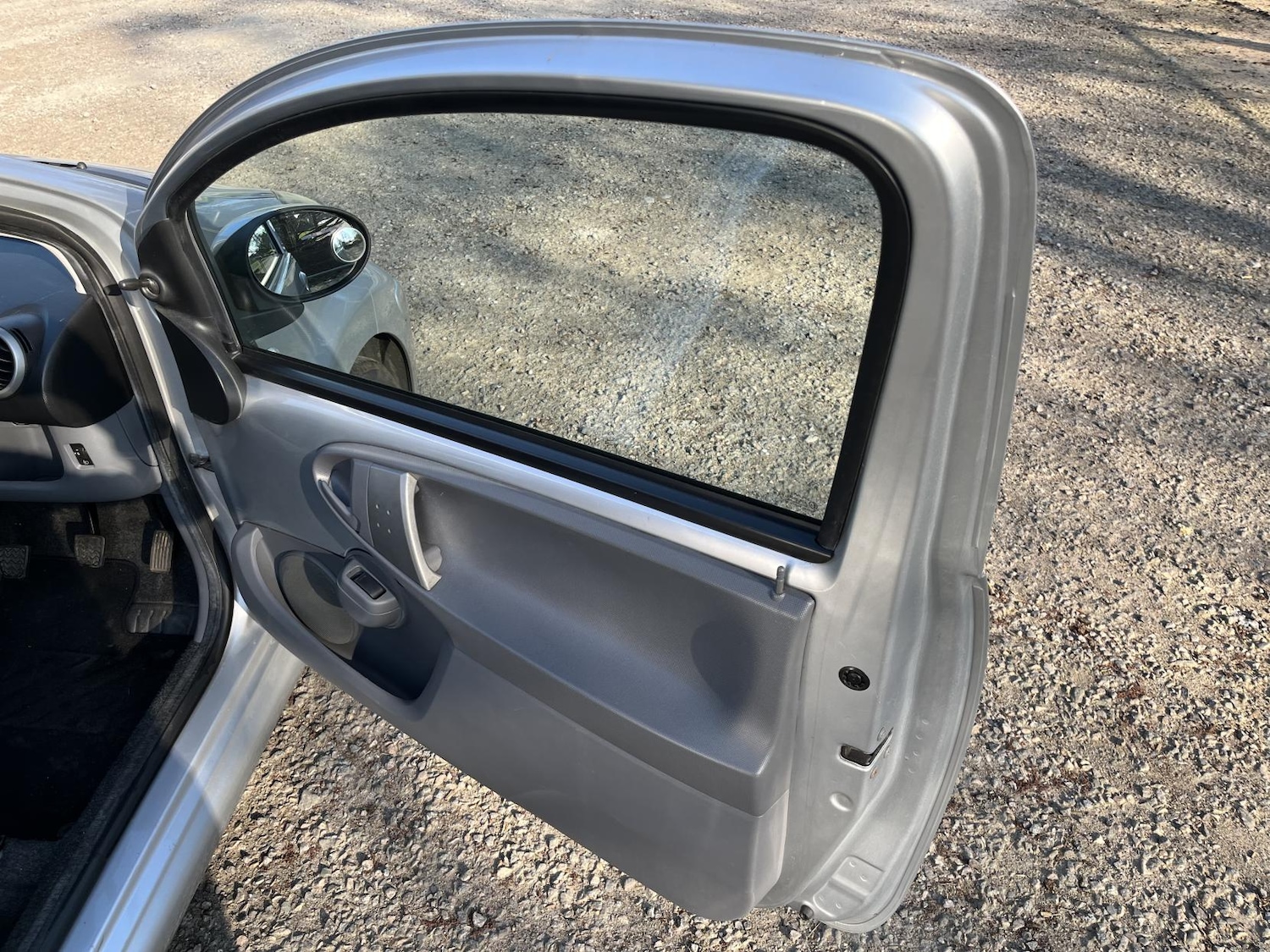 Used Toyota AYGO 2011 for sale - 77954454: Photo 21