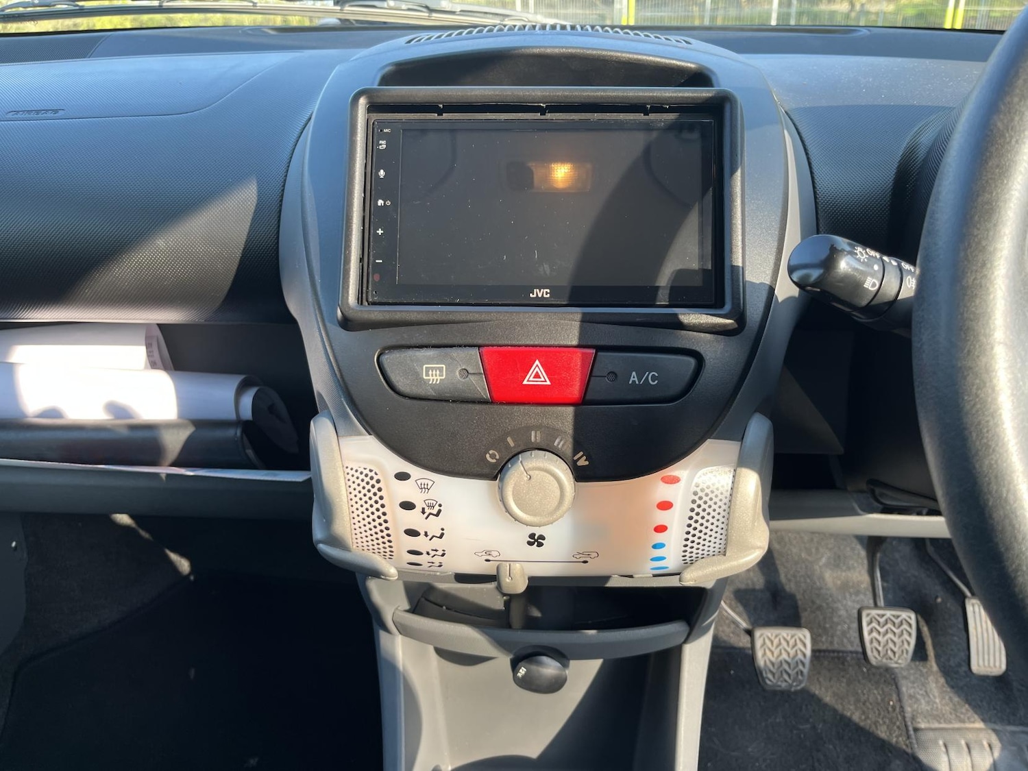 Used Toyota AYGO 2011 for sale - 77954454: Photo 29