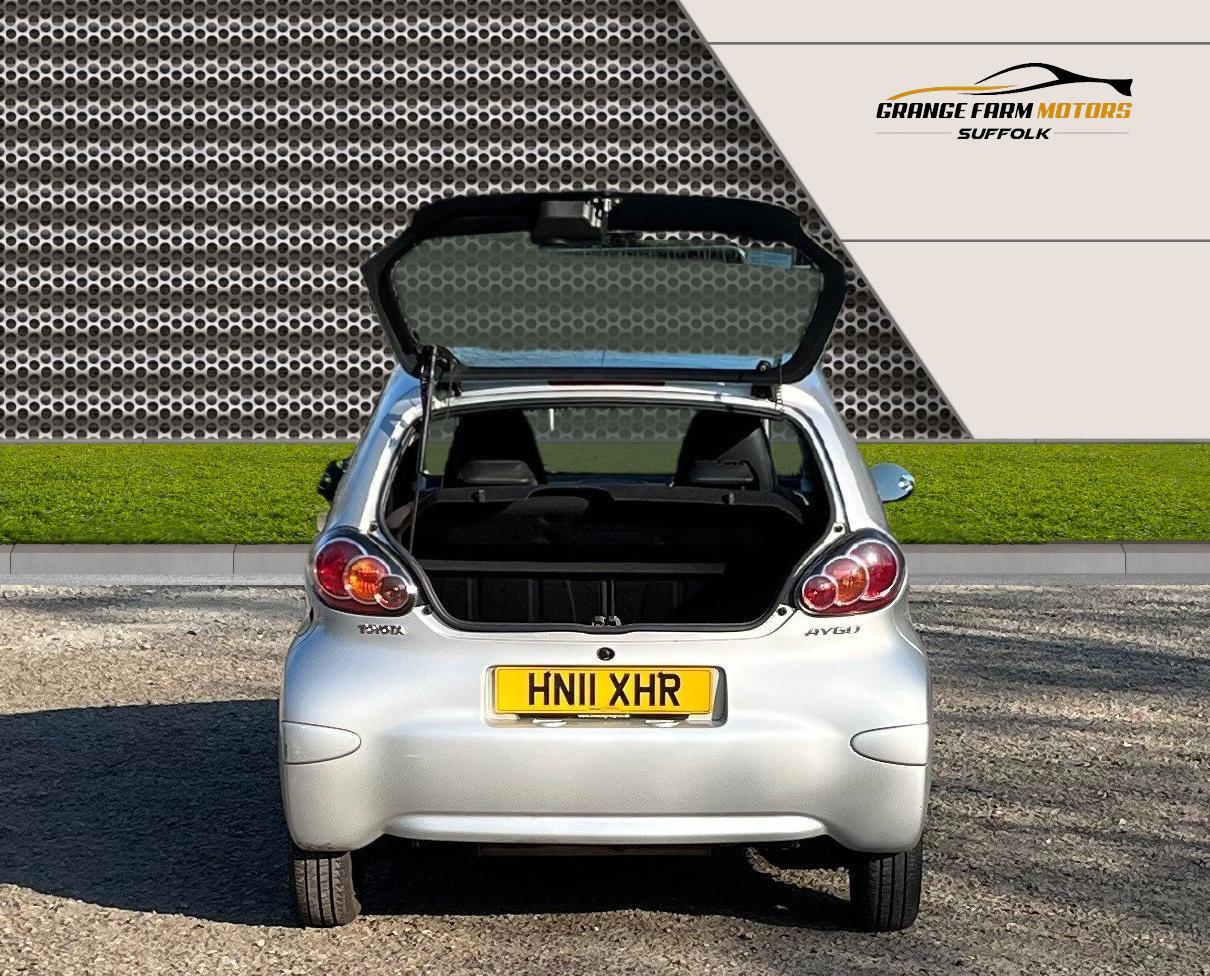Used Toyota AYGO 2011 for sale - 77954454: Photo 5