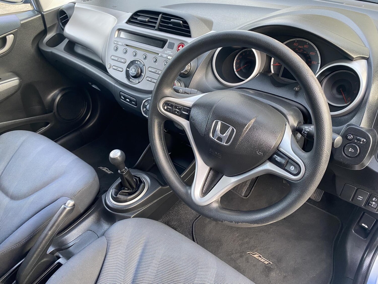 Used Honda Jazz 2009 for sale - 76618984: Photo 13