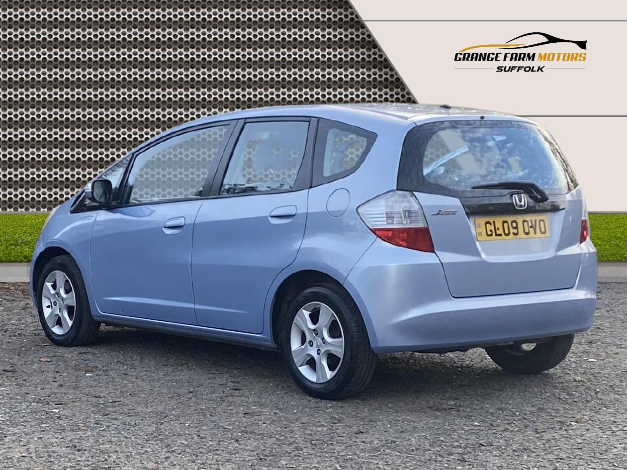 Used Honda Jazz 2009 for sale - 76618984: Photo 8