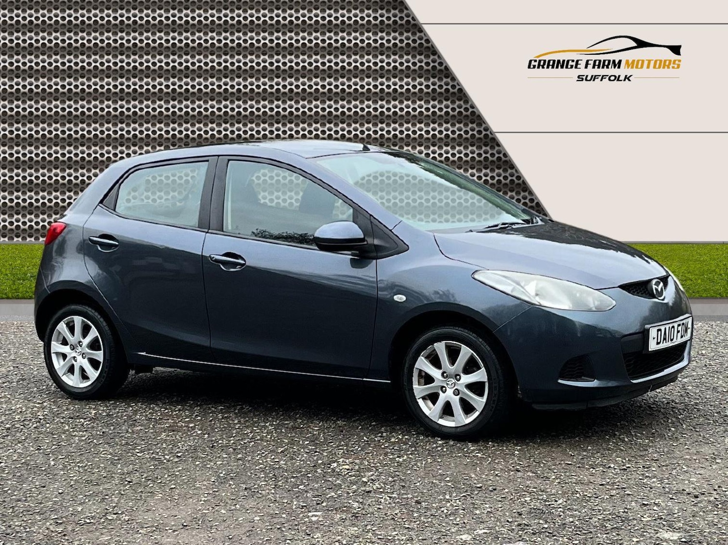 Used Mazda Mazda2 2010 for sale - 77289537: Photo 2