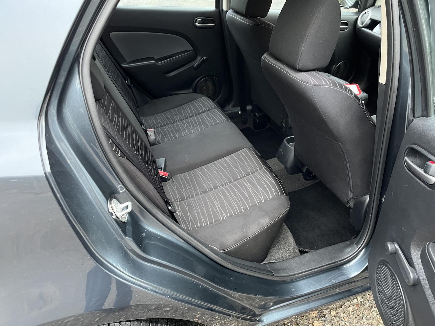 Used Mazda Mazda2 2010 for sale - 77289537: Photo 30