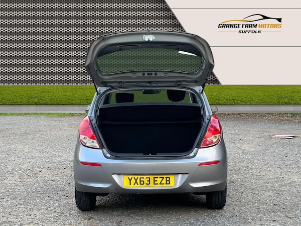Used Hyundai i20 2013 for sale - 76306119: Photo 13