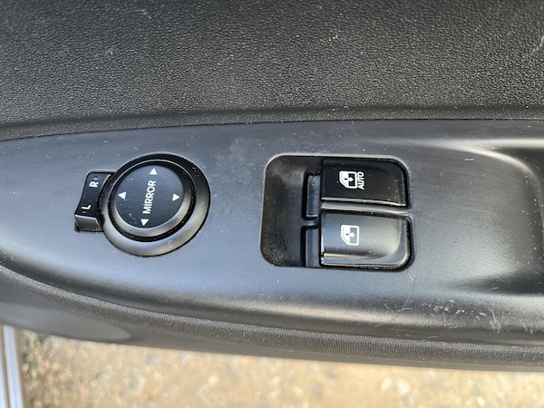 Used Hyundai i20 2013 for sale - 76306119: Photo 22