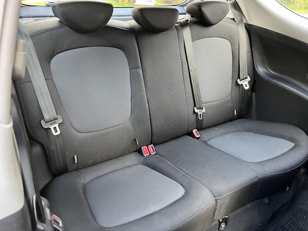 Used Hyundai i20 2013 for sale - 76306119: Photo 23