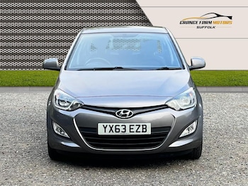 Used Hyundai i20 2013 for sale - 76306119: Photo 3