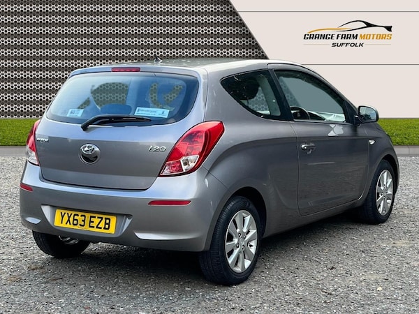 Used Hyundai i20 2013 for sale - 76306119: Photo 6
