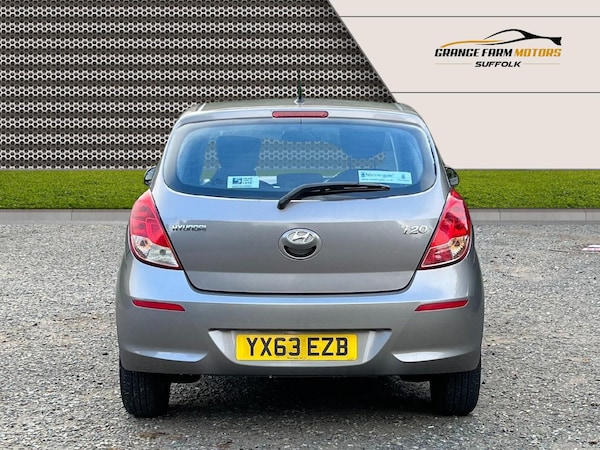 Used Hyundai i20 2013 for sale - 76306119: Photo 7