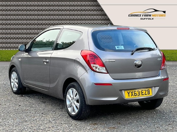 Used Hyundai i20 2013 for sale - 76306119: Photo 8